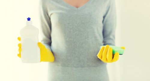 Finsbury Park cleaning service preparing a tidy and fresh living space